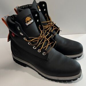 Timberland Men's 7-eyelet Black and Orange Waterproof Insulated Boots 11M